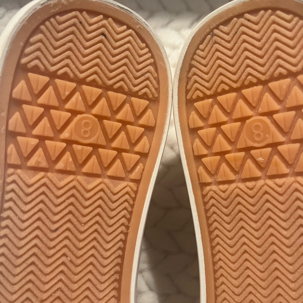 Universal Thread Light Purple Canvas Sneakers - Picture 10 of 14